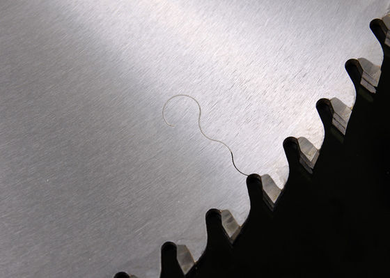 SKS-Staalmeubilair die tot Concrete de Bladensnijder maken van de Diamantzaag 400mm Cirkelzaagbladen