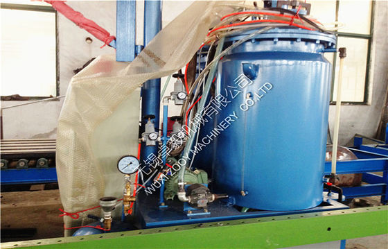 Terbang Saw Cutting Sistem PU Mesin Sandwich Panel Dengan 1 mesin Set Tinggi Tekan PU Foaming