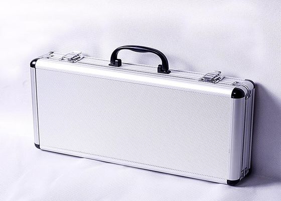 1-1/8 Bi の金属の穴は目立て器を