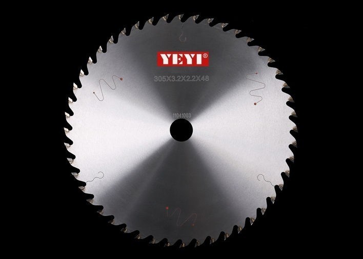 البلاستيك والخشب فرب قطع شفرات المنشار الدائرية، وشهدت الصناعية شفرات 305x3.2x2.2x48PA
